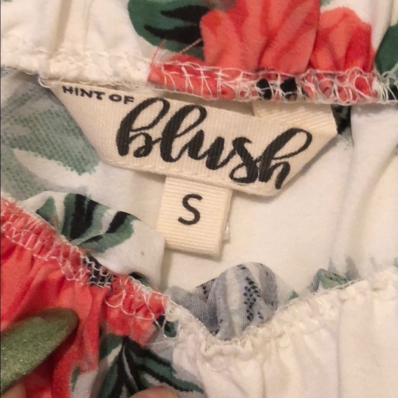 Jr’s Off The Shoulder Dress sz.Small - Picture 5 of 7